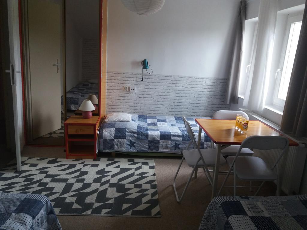 Agroturystyka "Palac W Janowie" Esterno foto