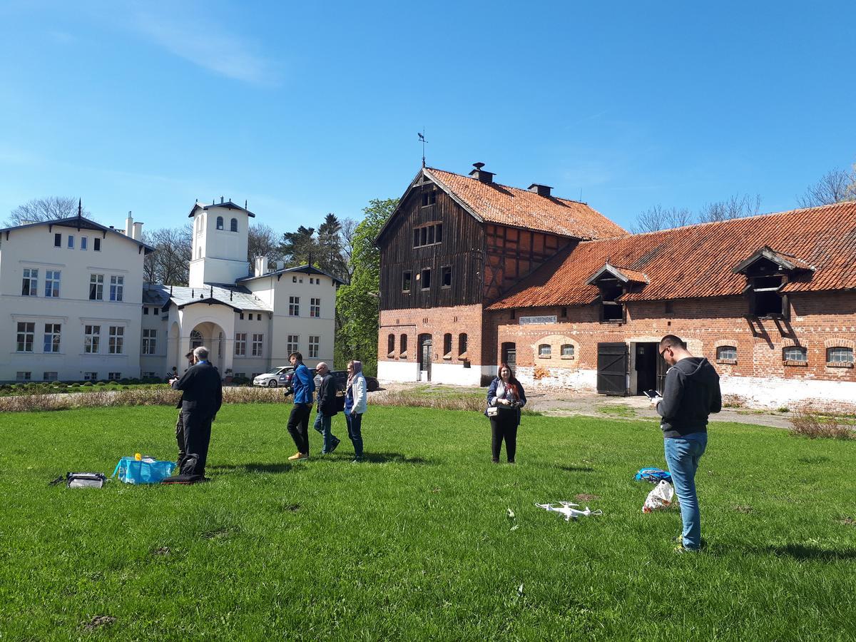 Agroturystyka "Palac W Janowie" Esterno foto
